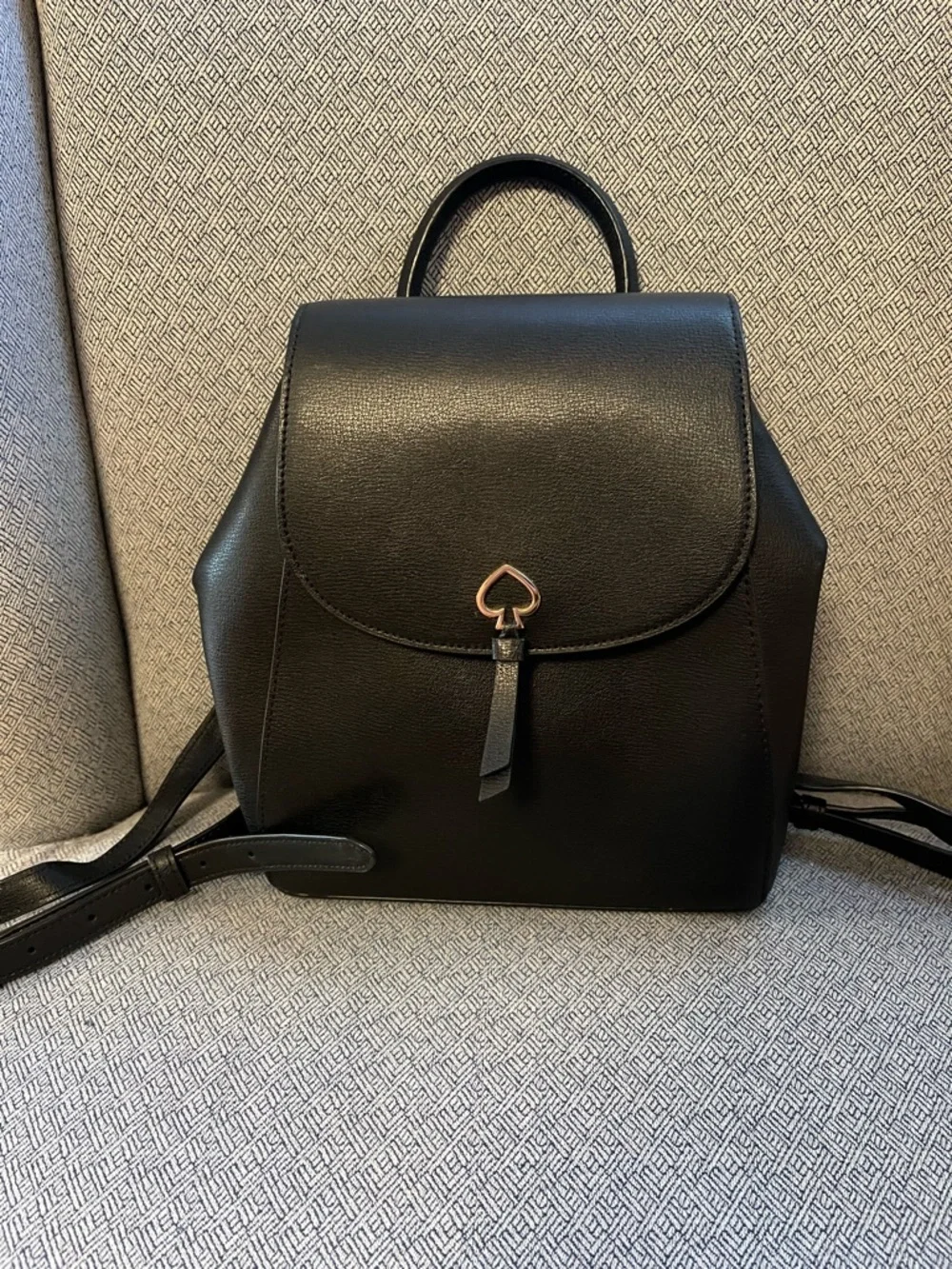 ♠️ Kate Spade Adel Black Leather Backpack - Picture 6 of 11